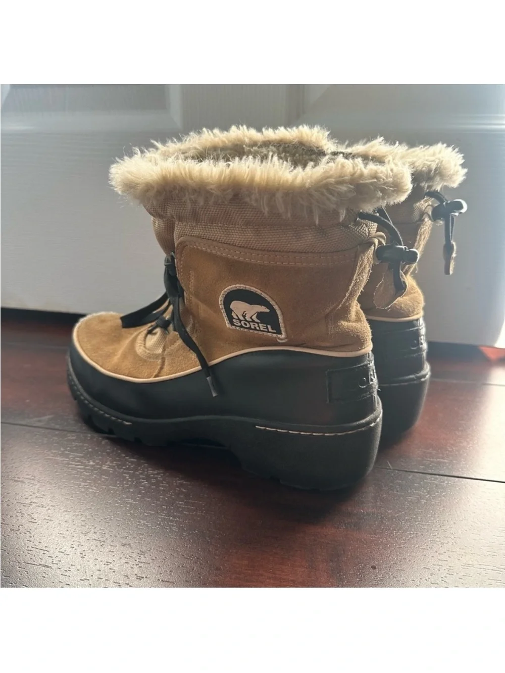 Size 8 Sorel Women’s Tivoli III Waterproof Suede Fur Winter Snow Boots - Picture 7 of 11